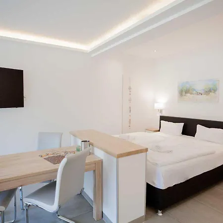 Prora Solitaire & Apartment